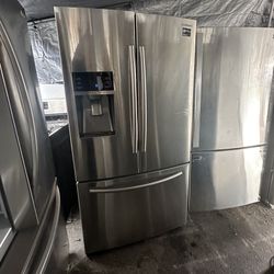 Samsung French Door Stainless Steel Counter Depth 27” Fridge We Deliver And Install👨🏻‍🔧🚚
