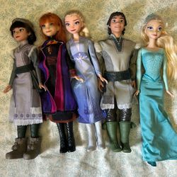 Frozen Dolls 