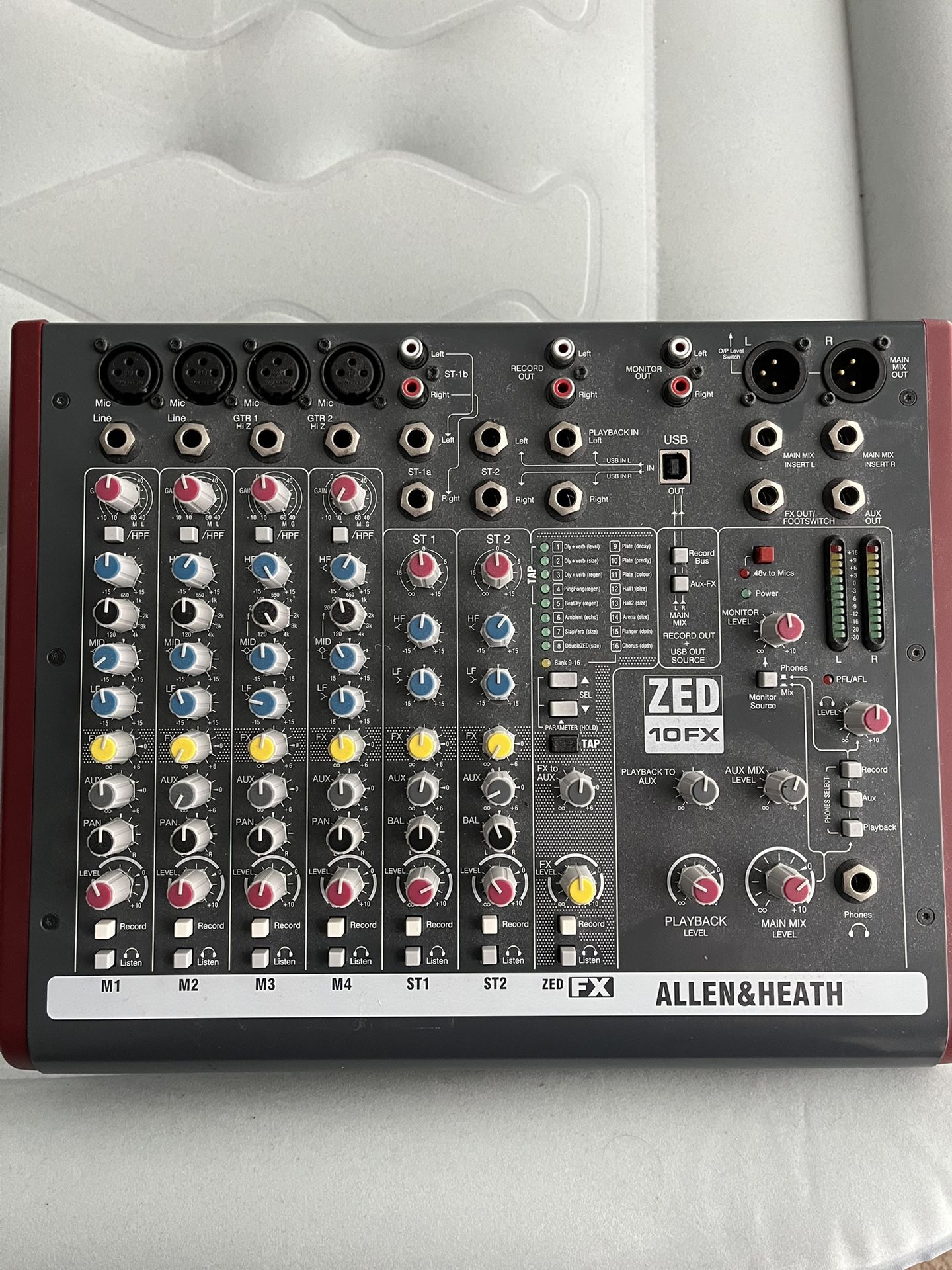 Allen & Heath ZED-10FX/ 10 Channel Mixer