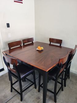 Table + 6 Chairs Excellent Condition ( Real wood)