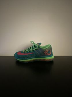 Nike KD 6 Elite “Hero Pack” Size 9.5