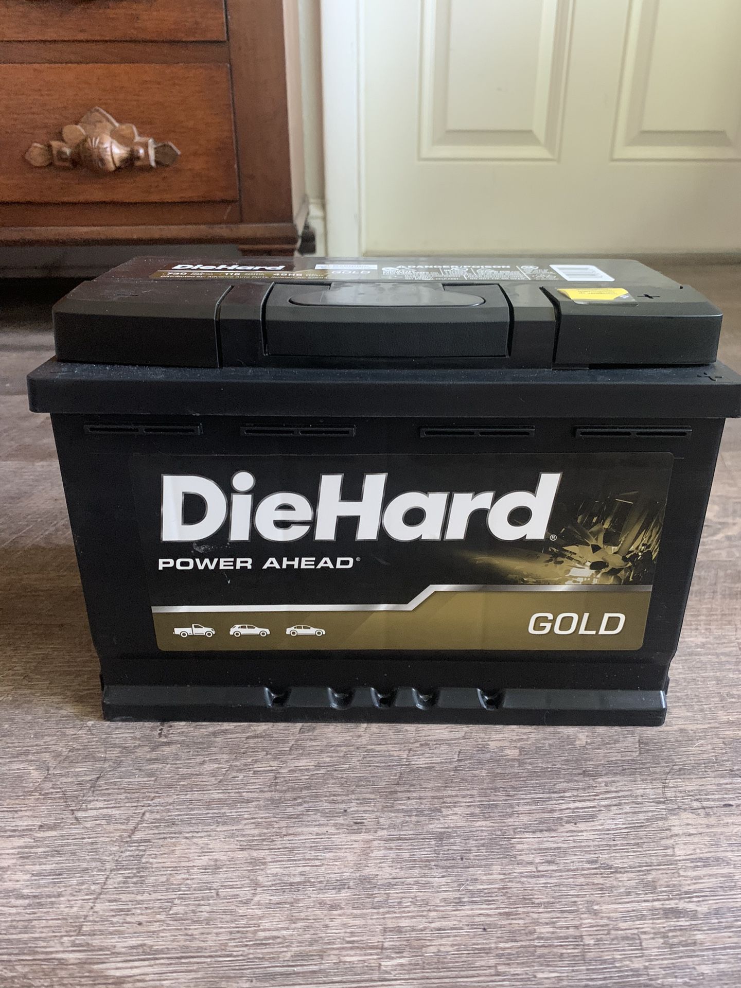 Brand New DieHard Gold Battery: H6 Group Size, 730 CCA, 910 CA, 115 Minute Reserve Capacity, Maximum Starting Power