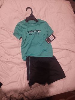 Under Armour 2 piece set 2t