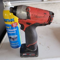 Milwaukee M12 Drill With 3.0 Battery
