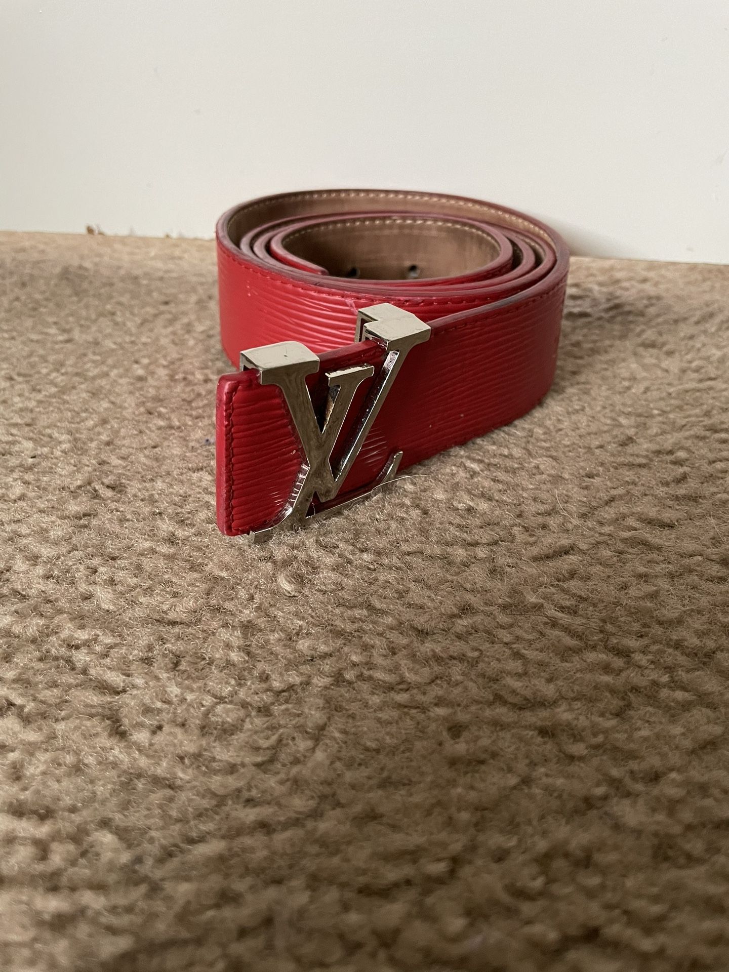 Louie Vuitton X’s supreme Luxury Belt!