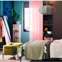 Cozy Bedroom ( Shared Apartment )