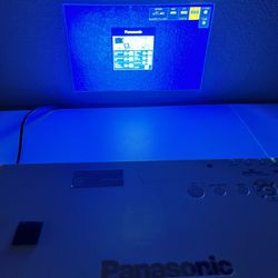 Panasonic PT-FW430 Digital HDMI LCD Projector