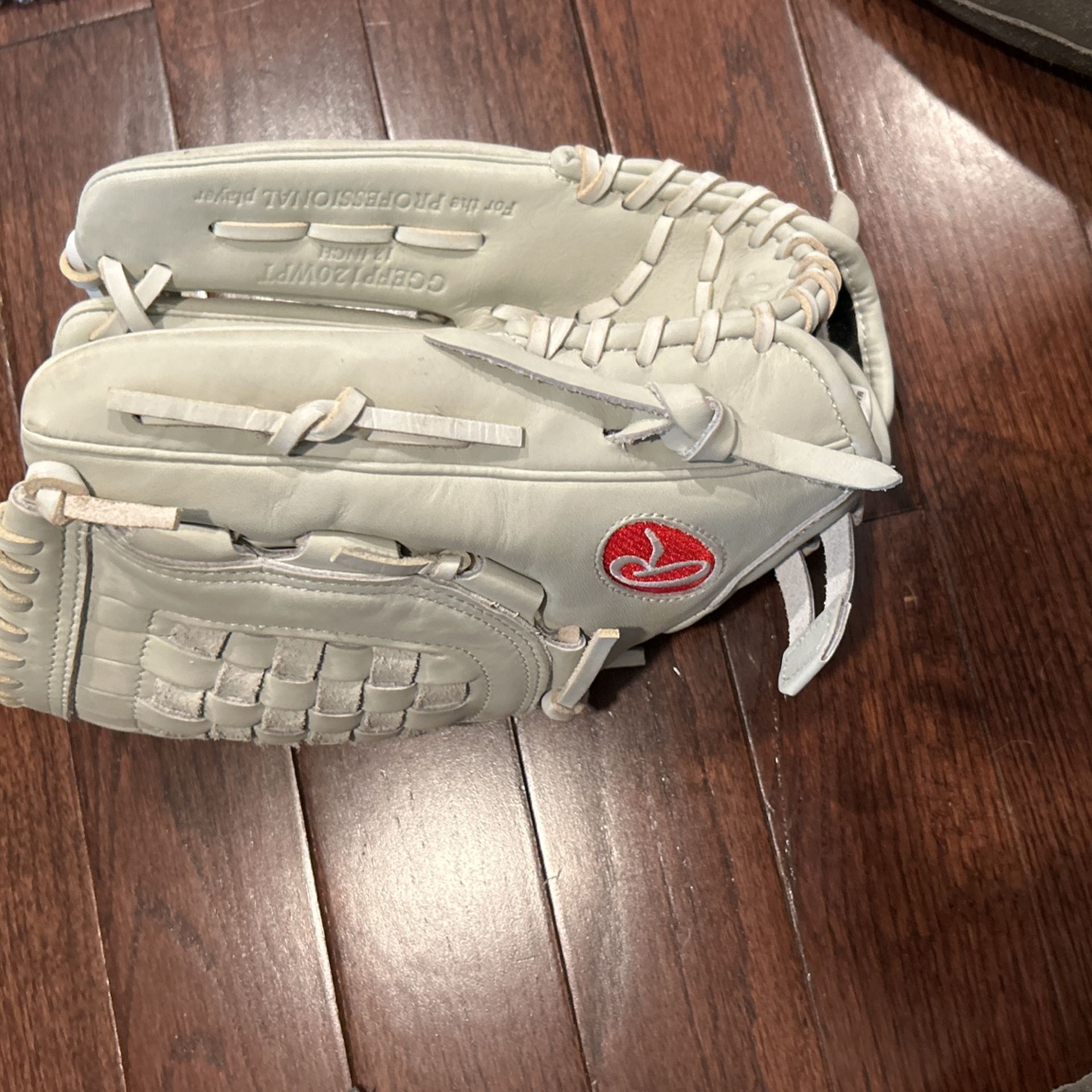 Rawlings 12 Inch Softball Glove