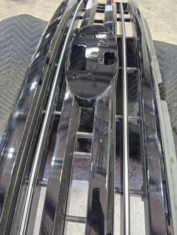 2023-2026  F250-F350 Platinum Grill