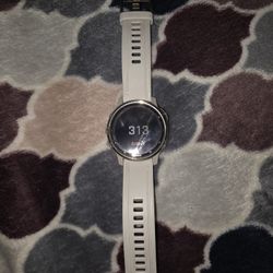 Garmin fenix 6s Pro Solar, Multisport GPS Watch with Solar Charging Capabilities