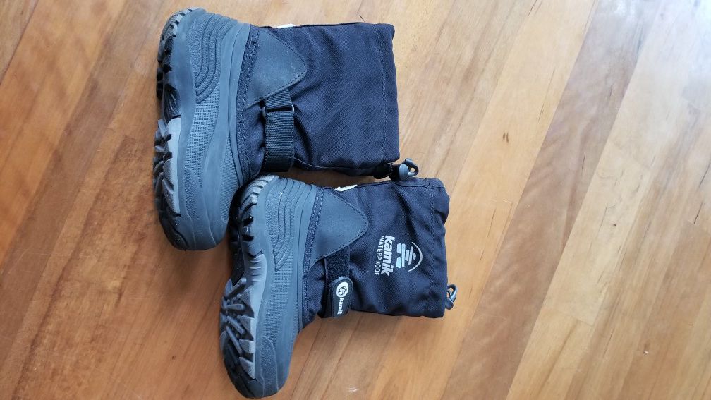 Kamik Toddler Snow Boots Size 10 Black $15