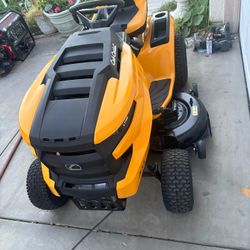 XT1 Enduro LT 46 in. 22 HP V-Twin Kohler 7000 Series Engine Hydrostatic Drive Gas Riding Lawn Tractor 