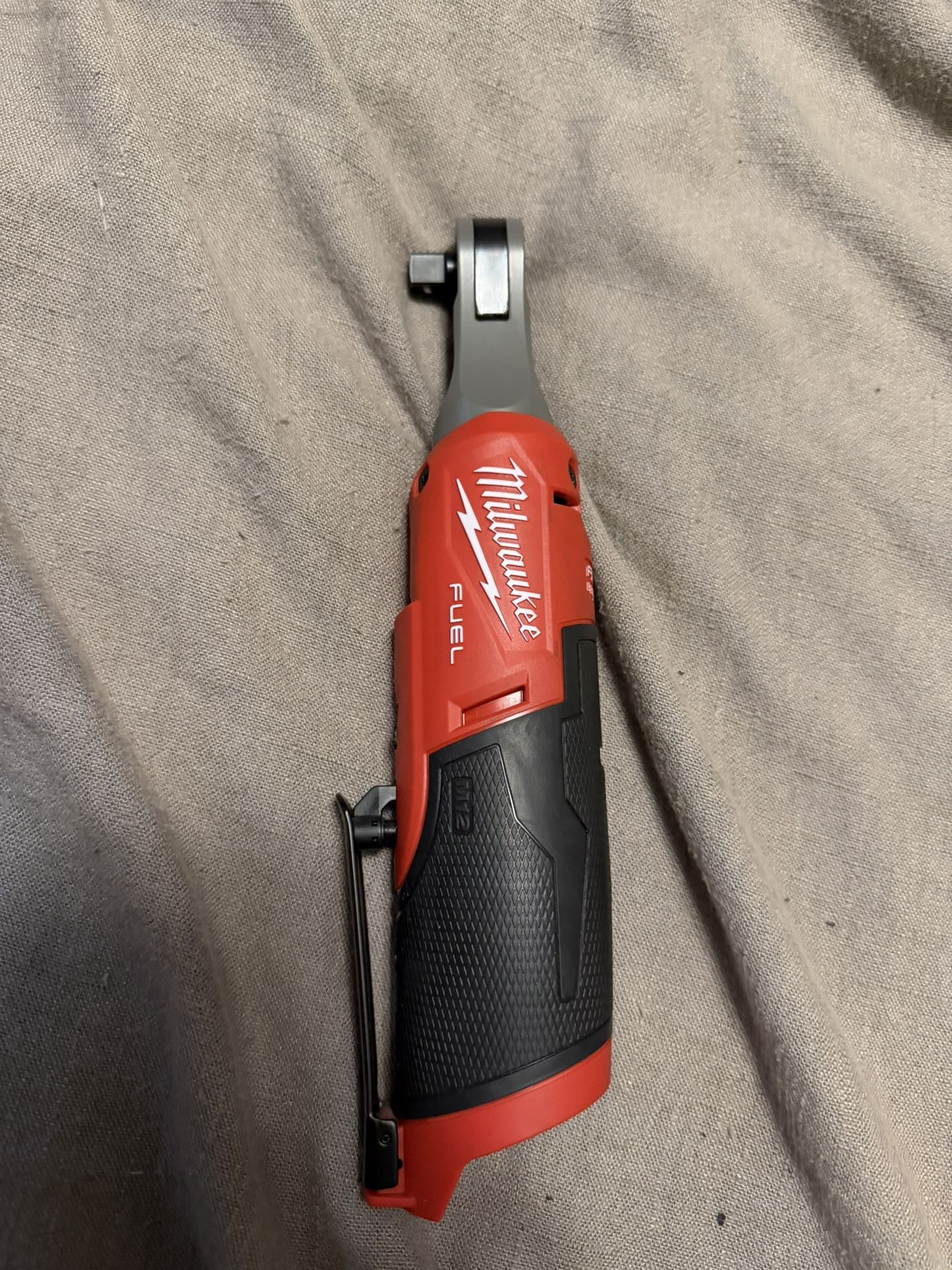 Milwaukee M12 3/8” Ratchet (tool Only)