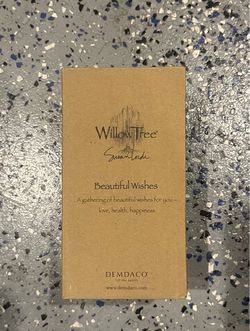 Demdaco Figurine - Willow Tree Collection
