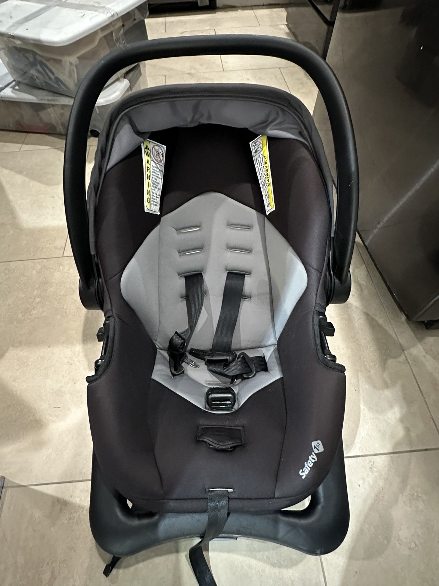 Infant Car seat 