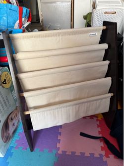 KidsKraft Bookshelf