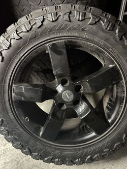 4 Tires And Rims 20in 5 Lugs From Ford Lighting Best Offer