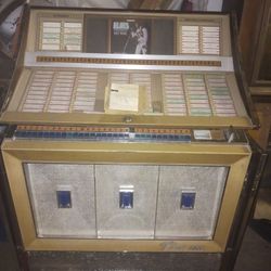 Vintage AMI JUKE Box