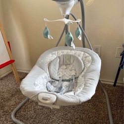 Graco Baby Swing 
