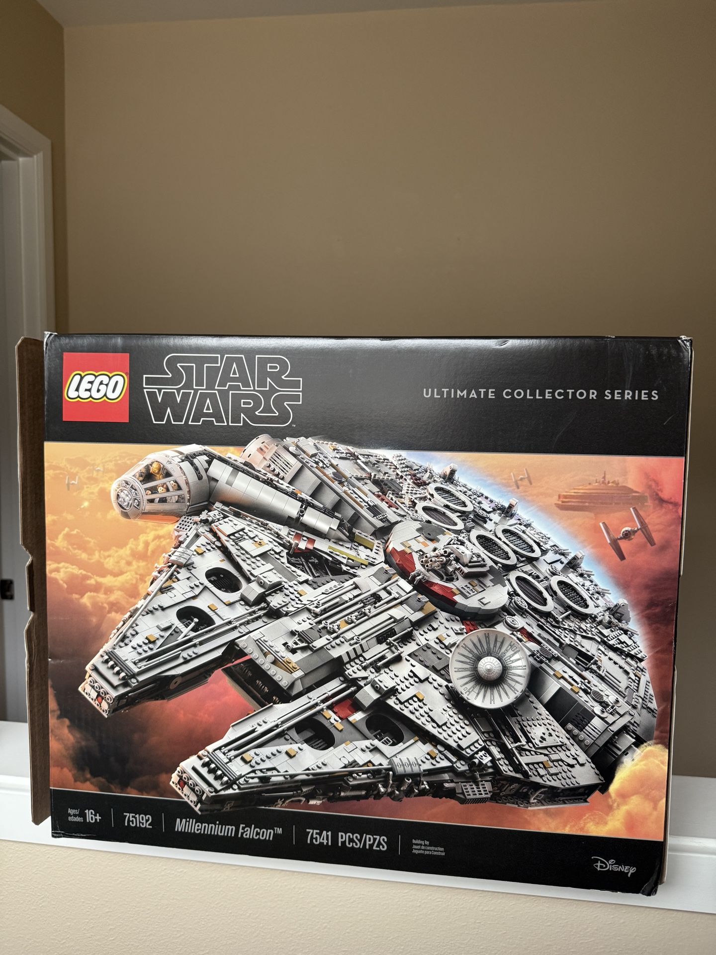 Lego Millennium Falcon