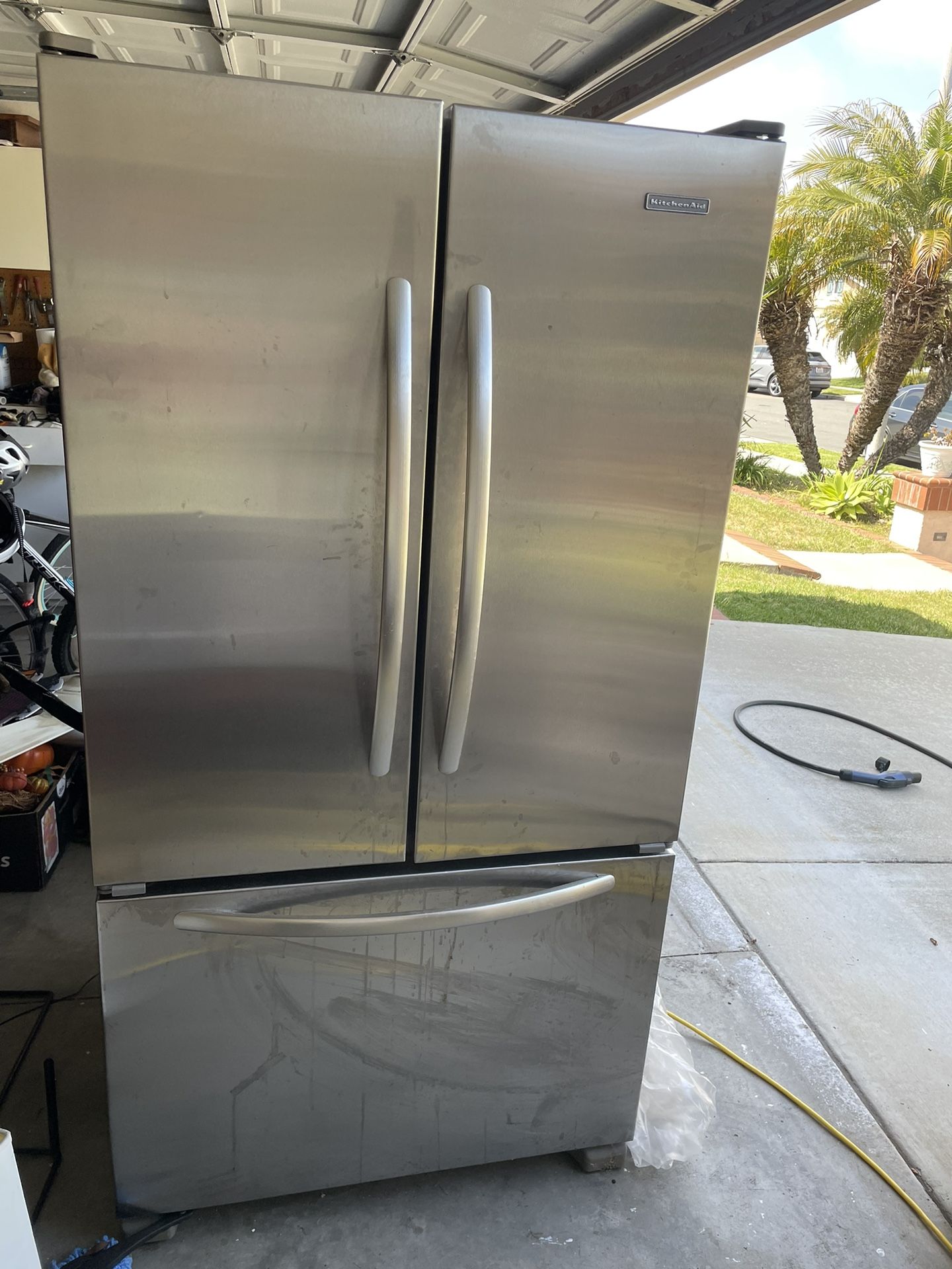 Kitchen Aid 19.7 CuFt Stainless Steel Refrigerator