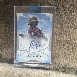 Gyasl zardes soccer card