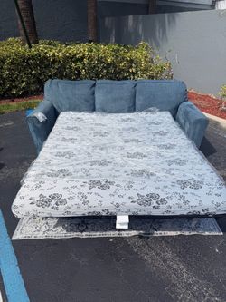 Blue Fabric Sleeper Sofa with Pull-Out Mattress