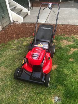 Beautiful troy Bilt self-propelled, lawnmower