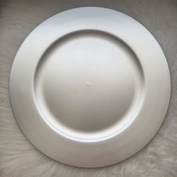 50 Silver Charger Plates