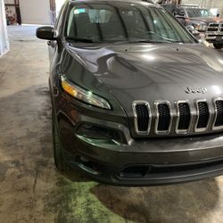 2018 Jeep Cherokee