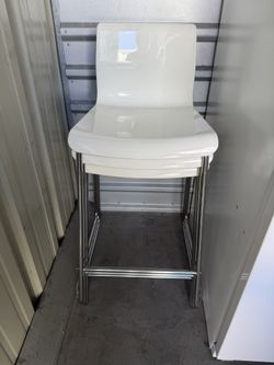 White High Chairs