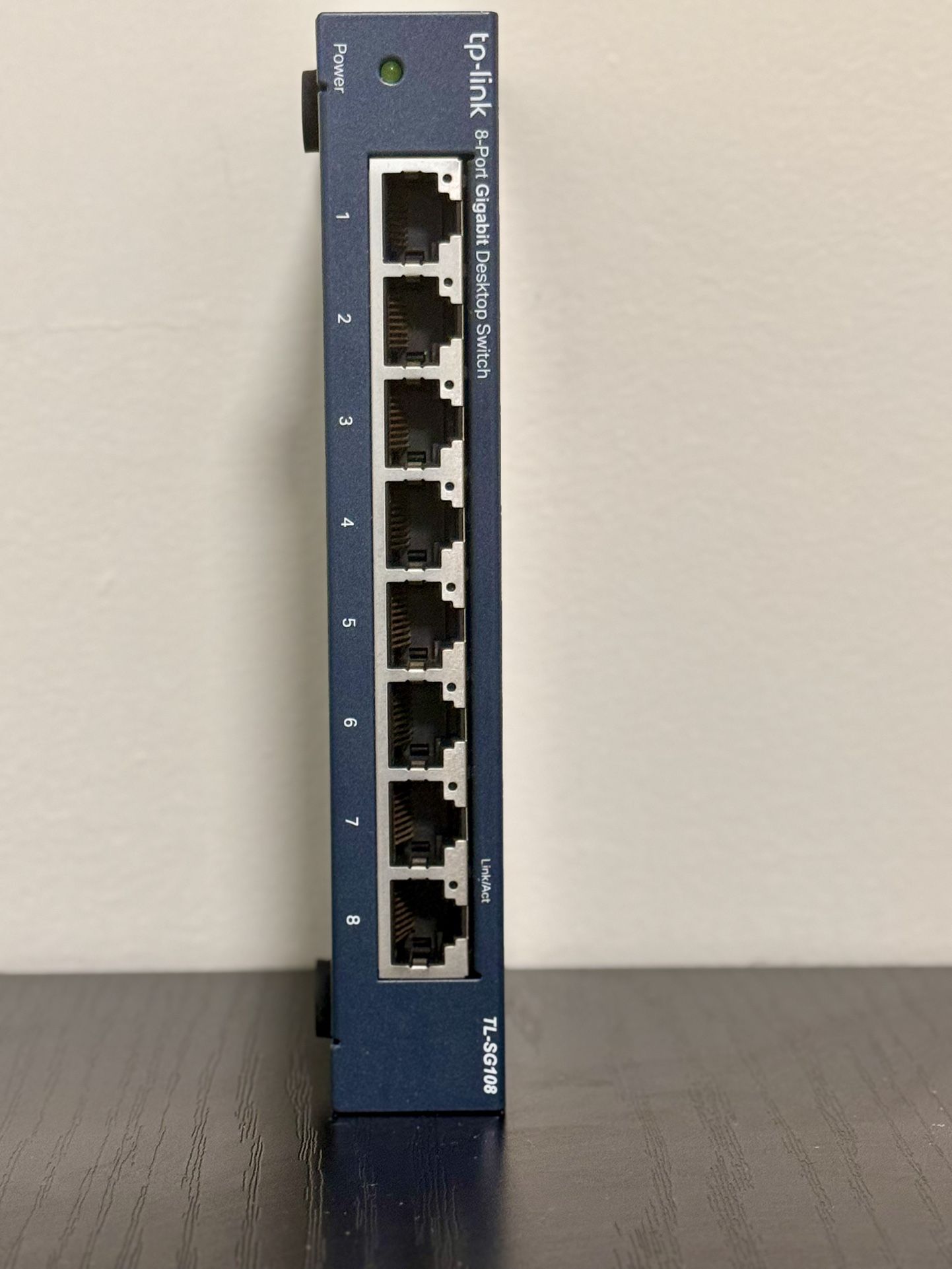 TPLink 8 port Gigabit Network switch-10$