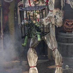 Halloween Clown Animatronic