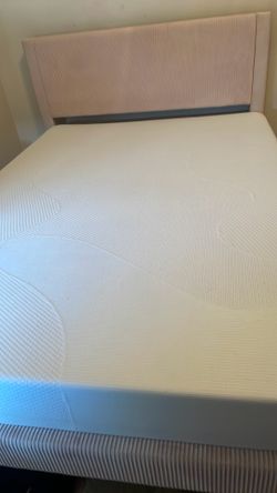 Queen mattress