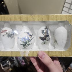 Set Of 4 Small Vase