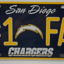SAN DIEGO CHARGERS THROWBACK LOGO #1 FAN METAL LICENSE PLATE