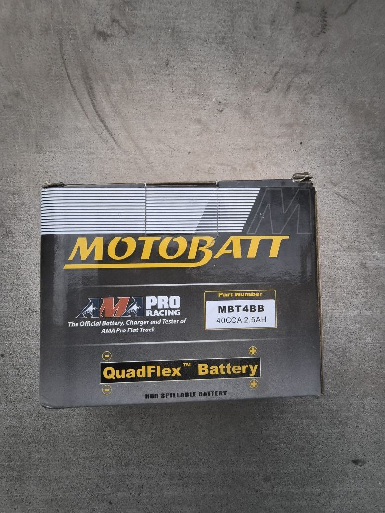 MotoBatt Motorcycle Battery