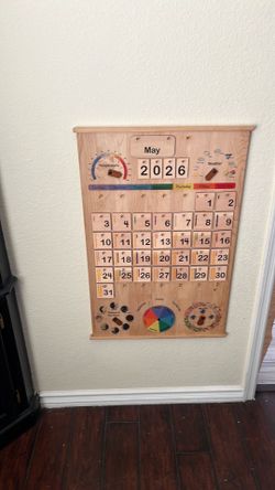 Really nice wooden calendar