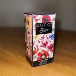 Gucci Flora Gorgeous Gardenia.