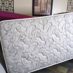 Super clean twin mattress