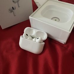AirPod Pro 2s