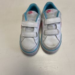 Nike Girls Toddler Size 10