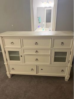 Dresser and nightstand