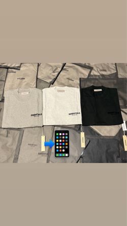 Essentials tee