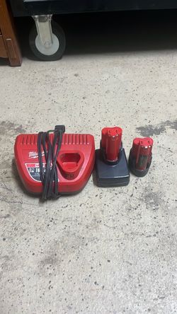 Milwaukee m12 batteries with charger