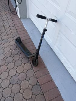Kids e-scooter