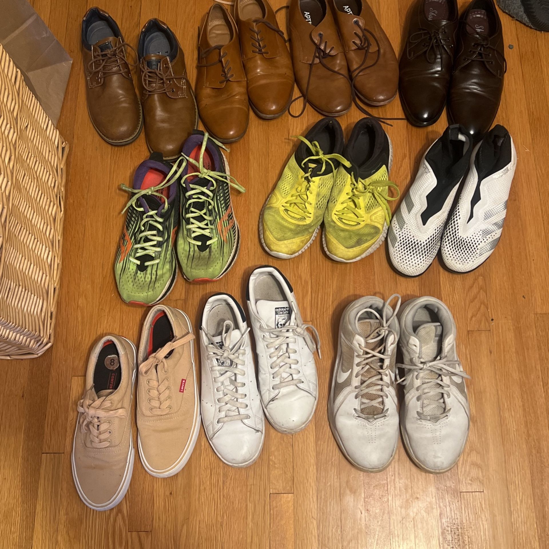 Big Variety Of Men’s Shoes/sneakers/running/soccer 8-9
