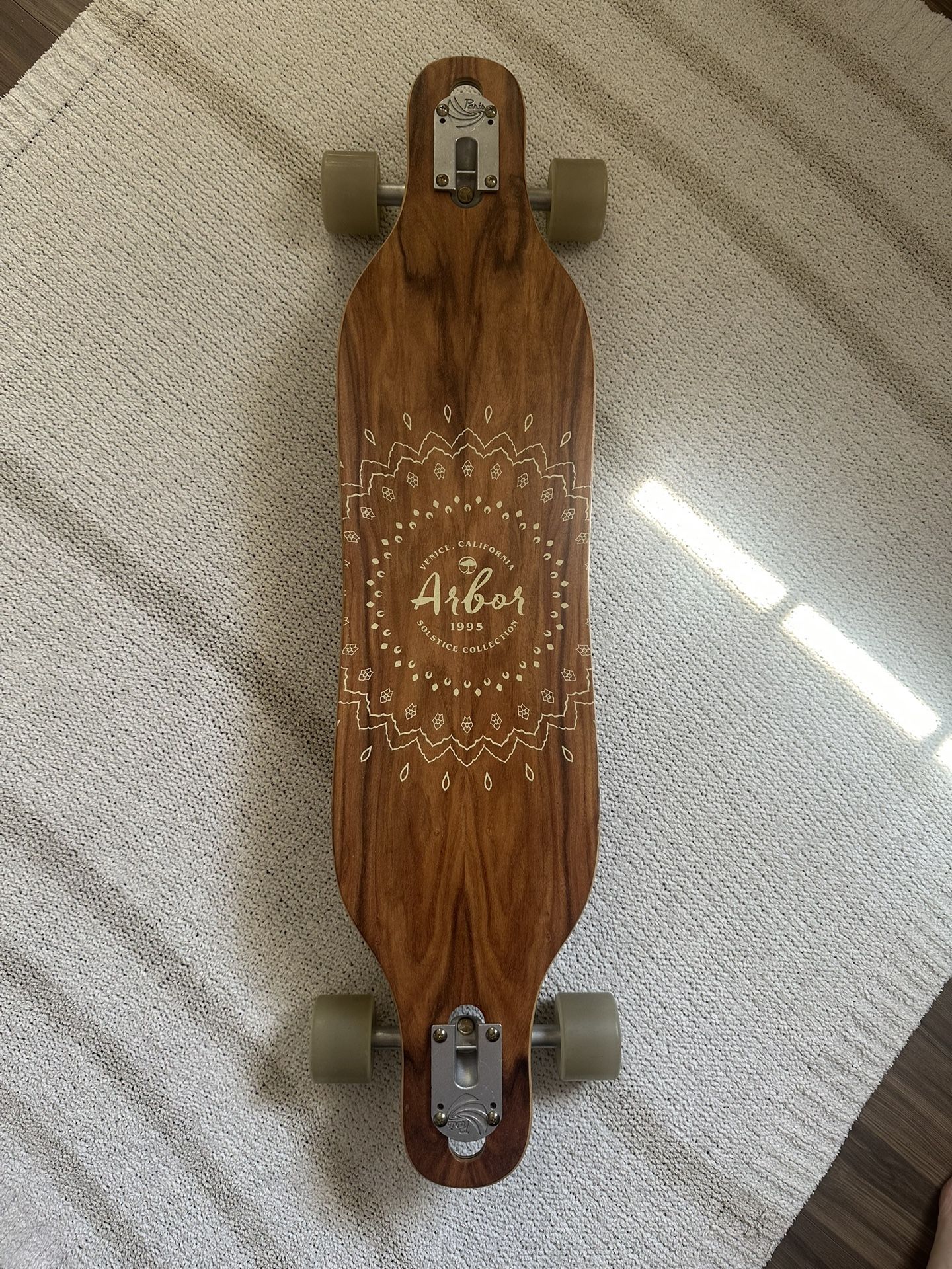 Arbor Summer Solstice Axis 39” Longboard