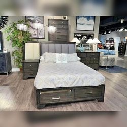5 Pieces King and Queen Bedroom Set