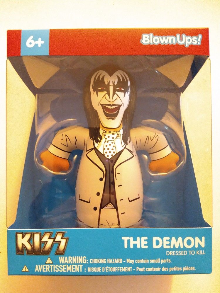 LIMITED EDITION COLLECTIBLE 2021 BLOWN UPS! KISS GENE SIMMONS THE DEMON DRESSED TO KILL 6 " VINYL FIGURE.